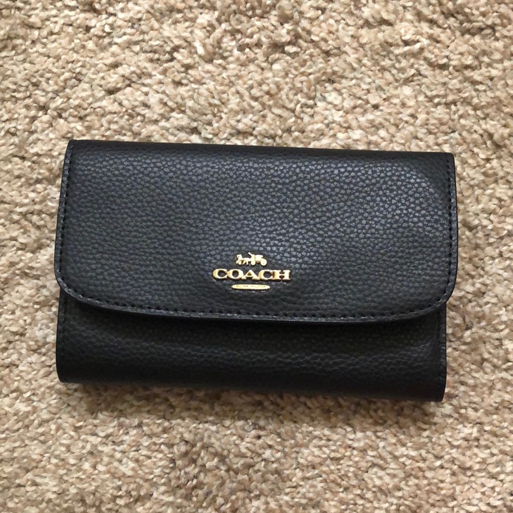 Black envelope wallet